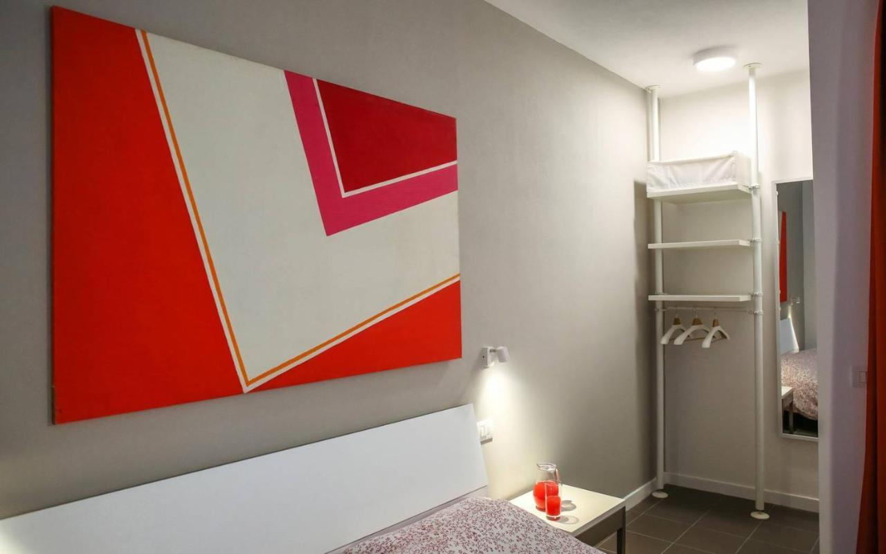 B&B Warmup Grosseto - Parcheggio Incluso Nella Corte Interna Eksteriør billede
