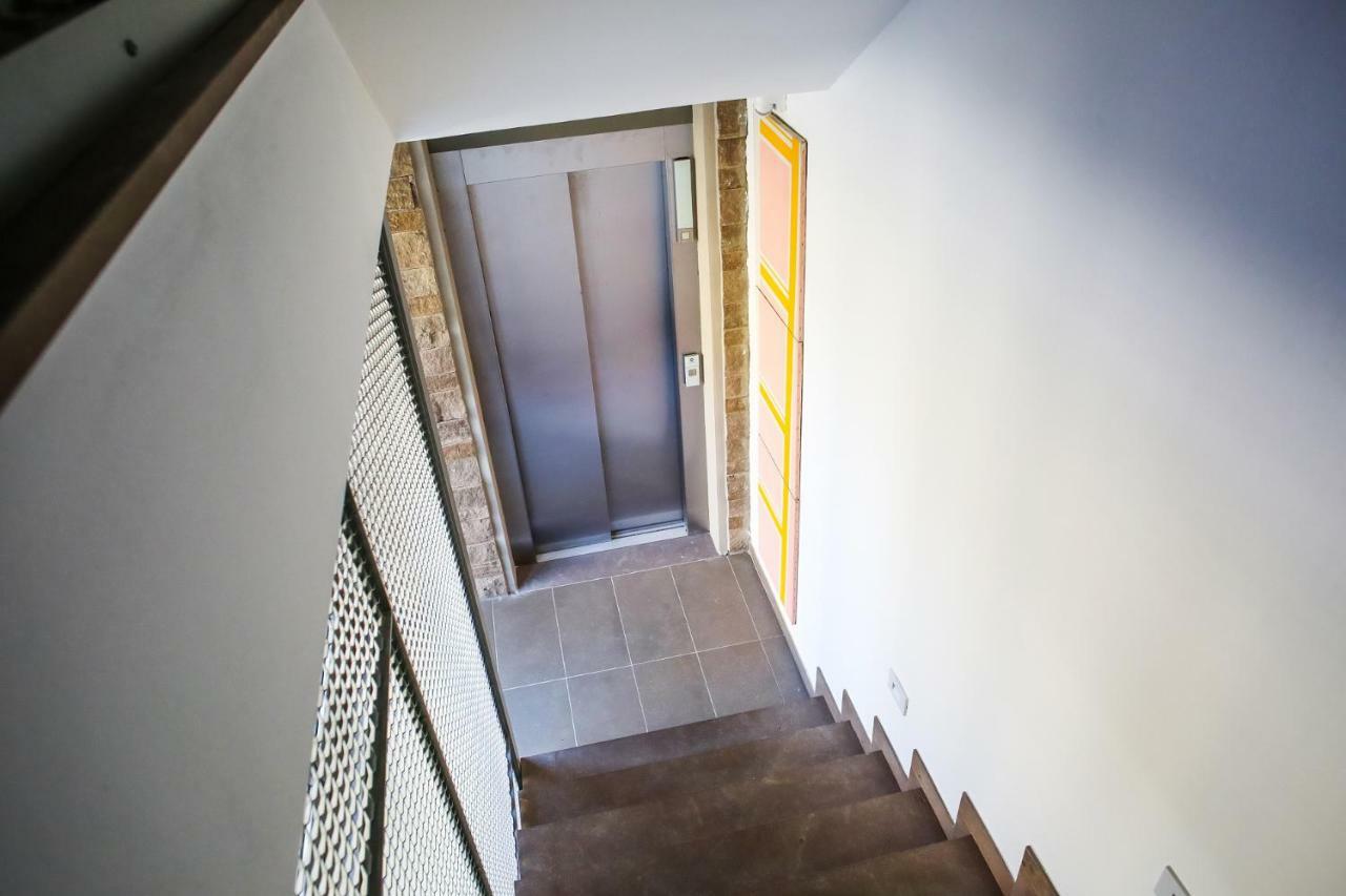 B&B Warmup Grosseto - Parcheggio Incluso Nella Corte Interna Eksteriør billede