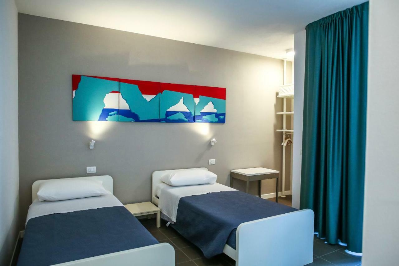 B&B Warmup Grosseto - Parcheggio Incluso Nella Corte Interna Eksteriør billede